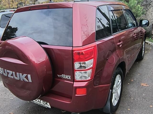 Красный Сузуки Гранд Витара, объемом двигателя 2.7 л и пробегом 176 тыс. км за 5900 $, фото 13 на Automoto.ua