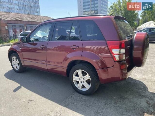 Красный Сузуки Гранд Витара, объемом двигателя 2 л и пробегом 258 тыс. км за 7900 $, фото 13 на Automoto.ua