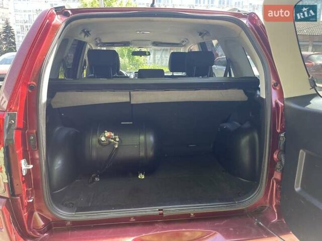 Красный Сузуки Гранд Витара, объемом двигателя 2 л и пробегом 258 тыс. км за 7900 $, фото 15 на Automoto.ua
