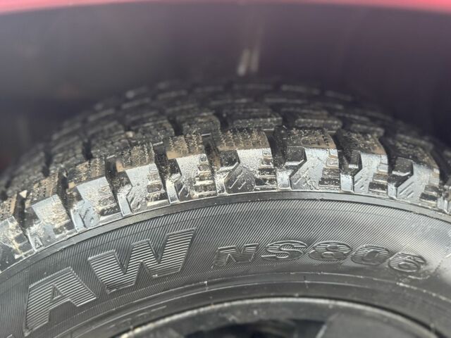 Красный Сузуки Гранд Витара, объемом двигателя 2 л и пробегом 189 тыс. км за 4500 $, фото 5 на Automoto.ua