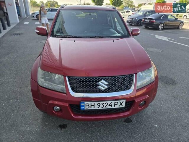 Червоний Сузукі Гранд Вітара, об'ємом двигуна 2.4 л та пробігом 161 тис. км за 10000 $, фото 1 на Automoto.ua
