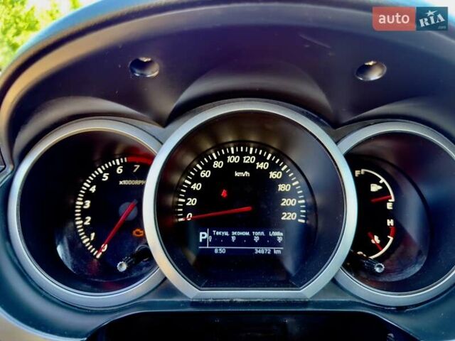 Красный Сузуки Гранд Витара, объемом двигателя 2.39 л и пробегом 35 тыс. км за 13900 $, фото 18 на Automoto.ua