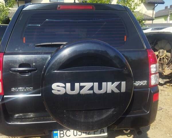 Сузукі Гранд Вітара, об'ємом двигуна 2 л та пробігом 250 тис. км за 7500 $, фото 5 на Automoto.ua