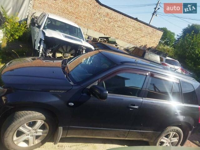 Сузукі Гранд Вітара, об'ємом двигуна 2 л та пробігом 250 тис. км за 7500 $, фото 2 на Automoto.ua