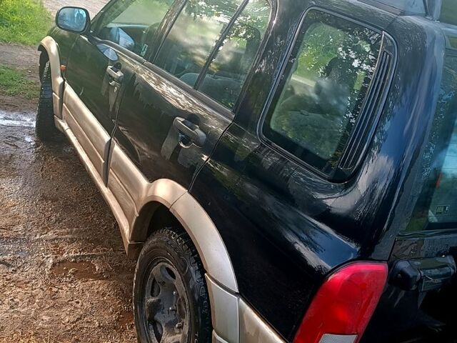 Сузуки Гранд Витара, объемом двигателя 2 л и пробегом 248 тыс. км за 3200 $, фото 1 на Automoto.ua