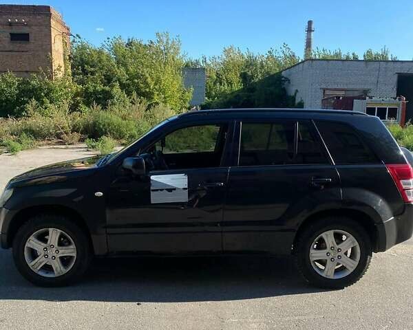 Сузуки Гранд Витара, объемом двигателя 2 л и пробегом 211 тыс. км за 6000 $, фото 2 на Automoto.ua