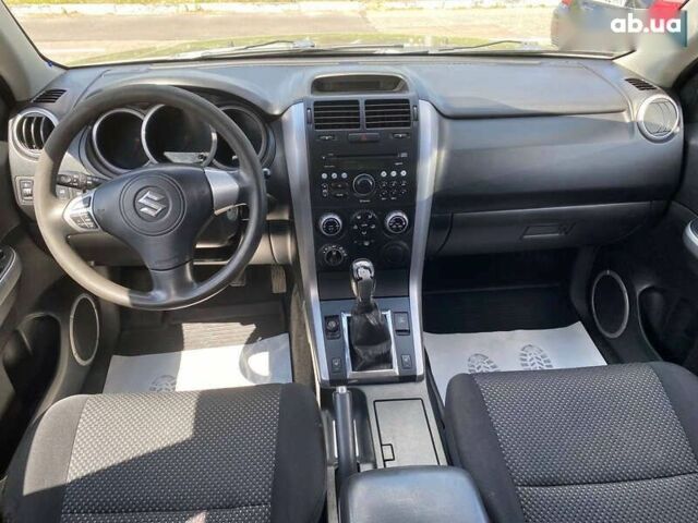 Сузуки Гранд Витара, объемом двигателя 0 л и пробегом 199 тыс. км за 6100 $, фото 12 на Automoto.ua