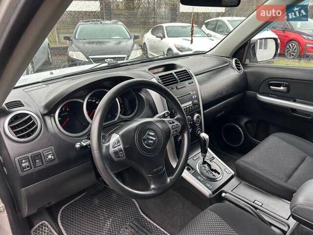 Сузуки Гранд Витара, объемом двигателя 2 л и пробегом 217 тыс. км за 6900 $, фото 14 на Automoto.ua