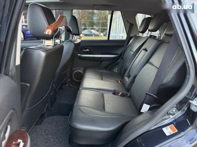 Сузуки Гранд Витара, объемом двигателя 2.4 л и пробегом 143 тыс. км за 9999 $, фото 16 на Automoto.ua