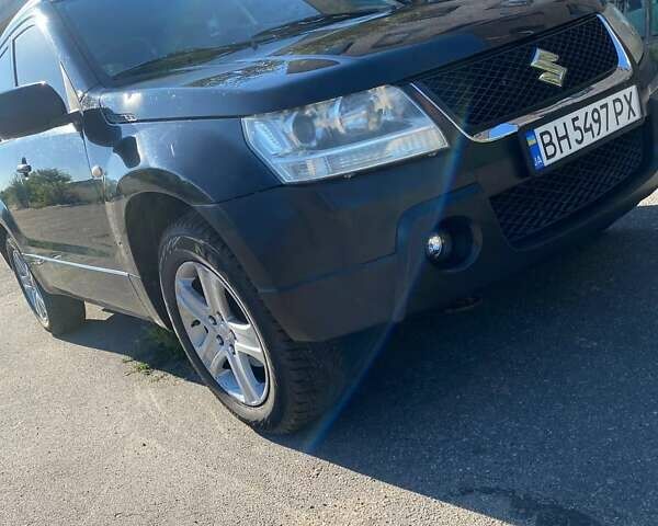 Сузуки Гранд Витара, объемом двигателя 2 л и пробегом 211 тыс. км за 6000 $, фото 1 на Automoto.ua