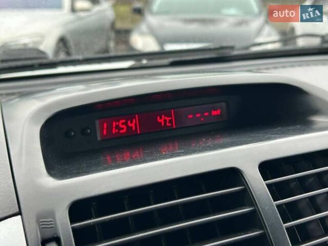 Сузуки Гранд Витара, объемом двигателя 2 л и пробегом 217 тыс. км за 6900 $, фото 23 на Automoto.ua