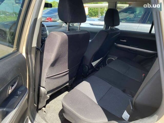 Сузуки Гранд Витара, объемом двигателя 0 л и пробегом 199 тыс. км за 5800 $, фото 10 на Automoto.ua