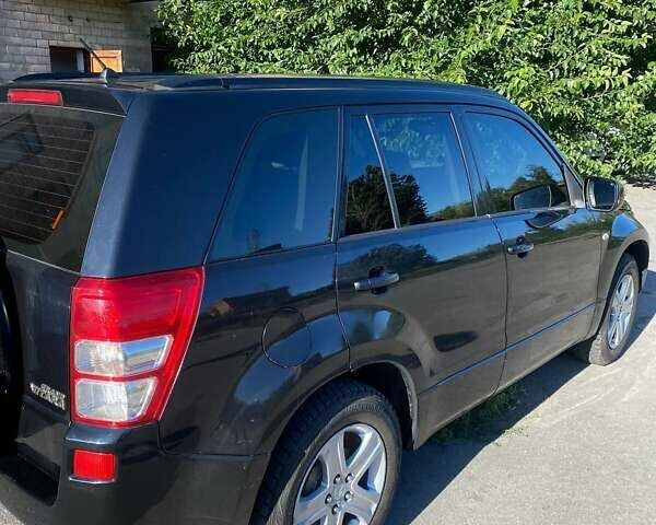 Сузуки Гранд Витара, объемом двигателя 2 л и пробегом 211 тыс. км за 6000 $, фото 6 на Automoto.ua