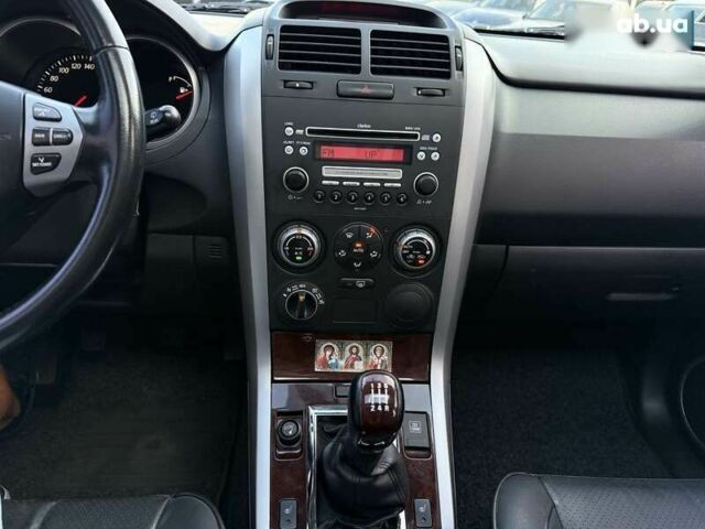 Сузуки Гранд Витара, объемом двигателя 2.4 л и пробегом 143 тыс. км за 9999 $, фото 21 на Automoto.ua