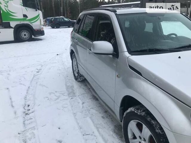 Сузуки Гранд Витара, объемом двигателя 2 л и пробегом 234 тыс. км за 7200 $, фото 5 на Automoto.ua
