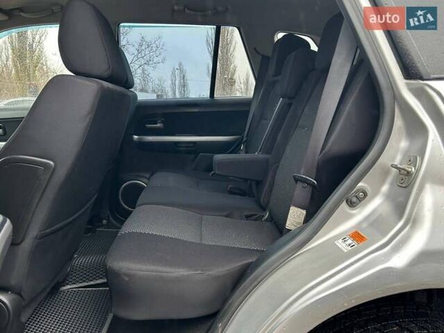 Сузуки Гранд Витара, объемом двигателя 2 л и пробегом 217 тыс. км за 6900 $, фото 28 на Automoto.ua