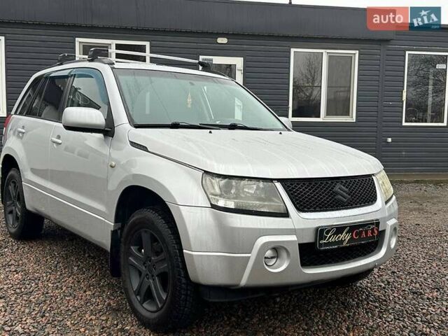 Сузуки Гранд Витара, объемом двигателя 2 л и пробегом 217 тыс. км за 6900 $, фото 3 на Automoto.ua