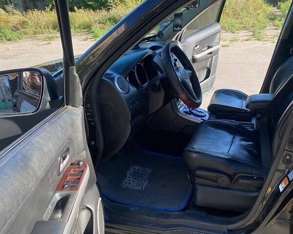 Сузуки Гранд Витара, объемом двигателя 2 л и пробегом 211 тыс. км за 6000 $, фото 16 на Automoto.ua