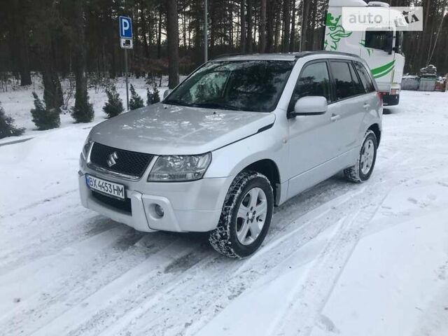 Сузуки Гранд Витара, объемом двигателя 2 л и пробегом 234 тыс. км за 7200 $, фото 4 на Automoto.ua