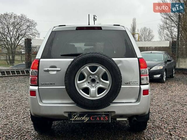 Сузуки Гранд Витара, объемом двигателя 2 л и пробегом 217 тыс. км за 6900 $, фото 5 на Automoto.ua