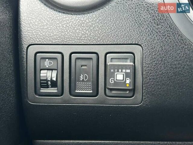 Сузуки Гранд Витара, объемом двигателя 2 л и пробегом 217 тыс. км за 6900 $, фото 21 на Automoto.ua