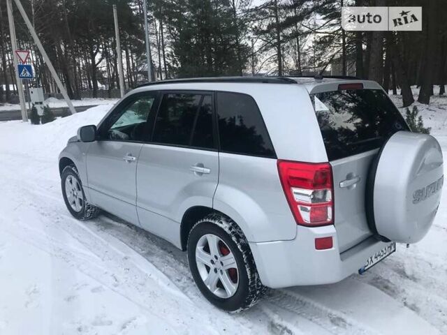 Сузуки Гранд Витара, объемом двигателя 2 л и пробегом 234 тыс. км за 7200 $, фото 7 на Automoto.ua