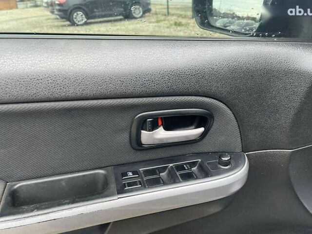 Сузуки Гранд Витара, объемом двигателя 0 л и пробегом 184 тыс. км за 7600 $, фото 11 на Automoto.ua