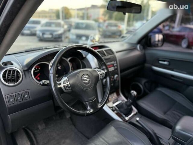 Сузуки Гранд Витара, объемом двигателя 2.4 л и пробегом 143 тыс. км за 9999 $, фото 19 на Automoto.ua