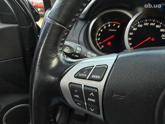 Сузуки Гранд Витара, объемом двигателя 2.4 л и пробегом 143 тыс. км за 9999 $, фото 24 на Automoto.ua