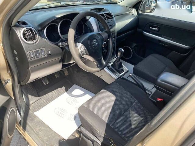 Сузуки Гранд Витара, объемом двигателя 0 л и пробегом 199 тыс. км за 5800 $, фото 8 на Automoto.ua