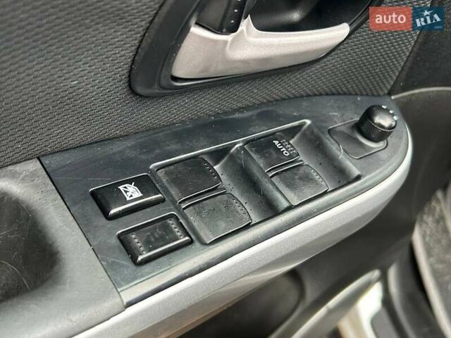 Сузуки Гранд Витара, объемом двигателя 2 л и пробегом 217 тыс. км за 6900 $, фото 13 на Automoto.ua