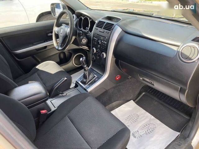 Сузуки Гранд Витара, объемом двигателя 0 л и пробегом 199 тыс. км за 6100 $, фото 9 на Automoto.ua