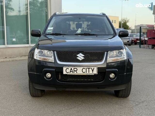 Сузуки Гранд Витара, объемом двигателя 2.4 л и пробегом 143 тыс. км за 9999 $, фото 1 на Automoto.ua