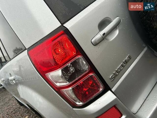 Сузуки Гранд Витара, объемом двигателя 2 л и пробегом 217 тыс. км за 6900 $, фото 9 на Automoto.ua