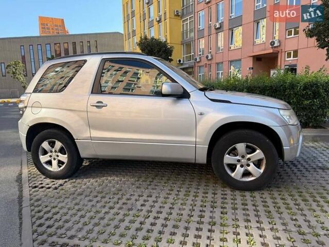 Сузуки Гранд Витара, объемом двигателя 1.6 л и пробегом 210 тыс. км за 4600 $, фото 9 на Automoto.ua