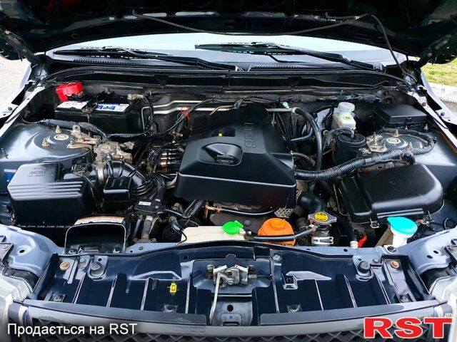 Сузуки Гранд Витара, объемом двигателя 2 л и пробегом 250 тыс. км за 7500 $, фото 7 на Automoto.ua