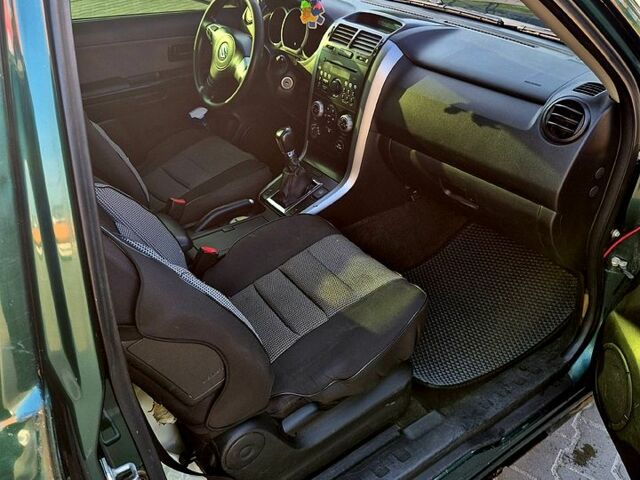 Сузукі Гранд Вітара, об'ємом двигуна 1.9 л та пробігом 230 тис. км за 6300 $, фото 4 на Automoto.ua