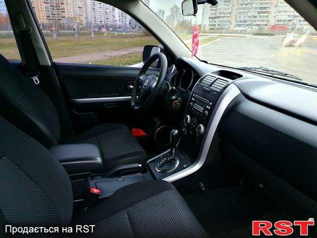 Сузуки Гранд Витара, объемом двигателя 2 л и пробегом 250 тыс. км за 7500 $, фото 5 на Automoto.ua