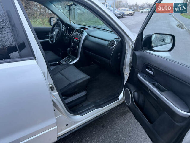 Сузуки Гранд Витара, объемом двигателя 2 л и пробегом 306 тыс. км за 5450 $, фото 9 на Automoto.ua