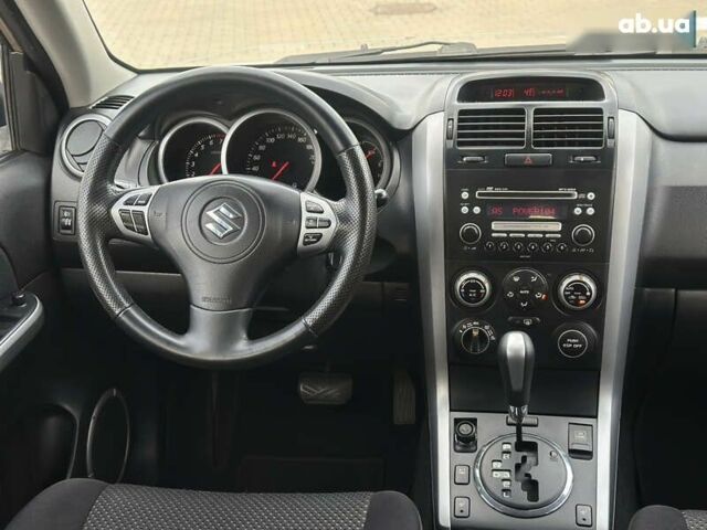 Сузуки Гранд Витара, объемом двигателя 2 л и пробегом 242 тыс. км за 7500 $, фото 21 на Automoto.ua