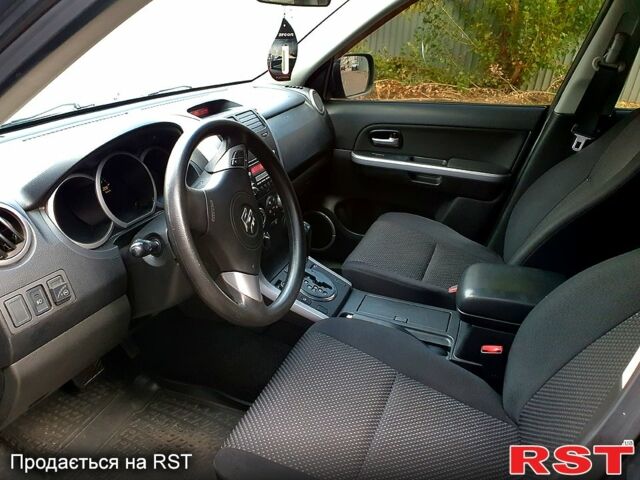 Сузукі Гранд Вітара, об'ємом двигуна 2 л та пробігом 216 тис. км за 7300 $, фото 4 на Automoto.ua