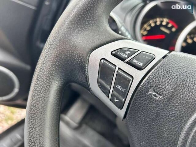 Сузукі Гранд Вітара, об'ємом двигуна 2 л та пробігом 209 тис. км за 7500 $, фото 14 на Automoto.ua