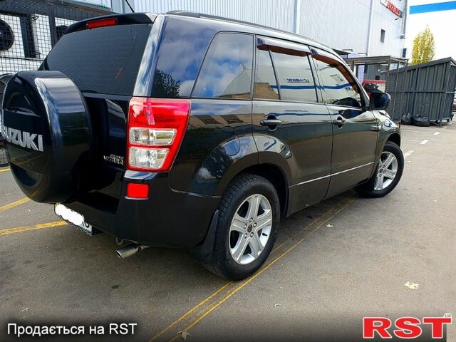 Сузукі Гранд Вітара, об'ємом двигуна 2 л та пробігом 216 тис. км за 7300 $, фото 3 на Automoto.ua