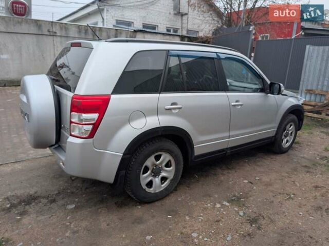 Сузукі Гранд Вітара, об'ємом двигуна 2 л та пробігом 243 тис. км за 11000 $, фото 3 на Automoto.ua