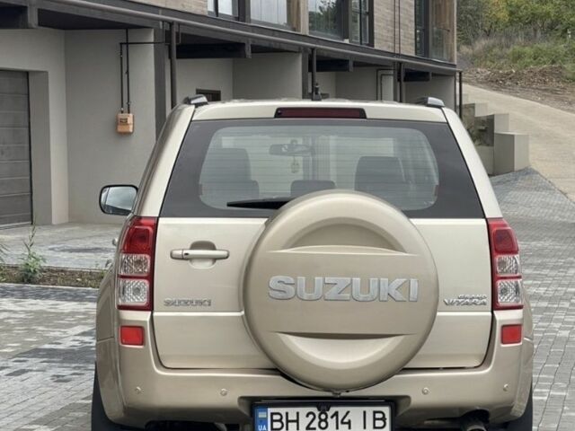 Сузуки Гранд Витара 2007 в Одессе на Automoto.ua Серый Сузуки Гранд Витара, объемом двигателя 2 л и пробегом 170 тыс. км за 7300 $, фото 8 на Automoto.ua