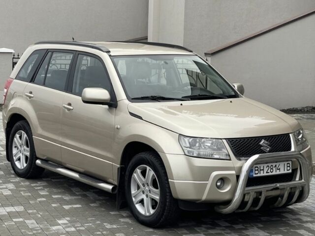 Сузуки Гранд Витара 2007 в Одессе на Automoto.ua Серый Сузуки Гранд Витара, объемом двигателя 2 л и пробегом 170 тыс. км за 7300 $, фото 5 на Automoto.ua
