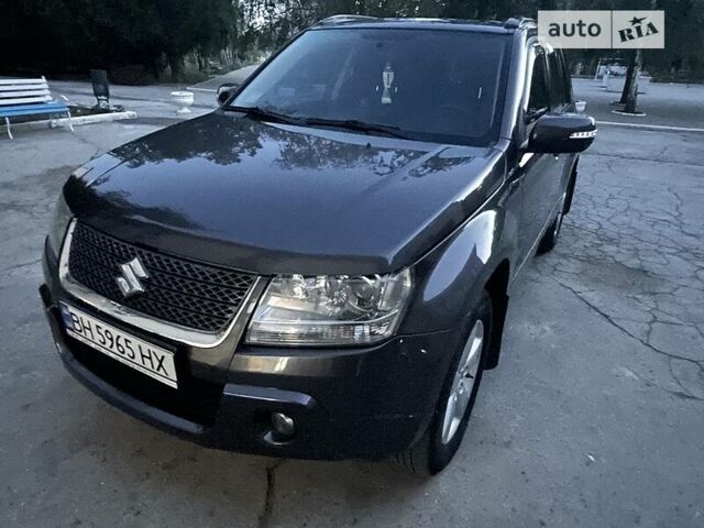 Сірий Сузукі Гранд Вітара, об'ємом двигуна 2.4 л та пробігом 136 тис. км за 8700 $, фото 7 на Automoto.ua