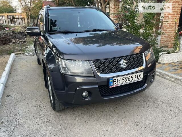 Сірий Сузукі Гранд Вітара, об'ємом двигуна 2.4 л та пробігом 136 тис. км за 8700 $, фото 36 на Automoto.ua