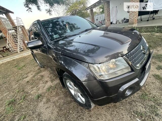 Серый Сузуки Гранд Витара, объемом двигателя 2.4 л и пробегом 132 тыс. км за 9300 $, фото 27 на Automoto.ua