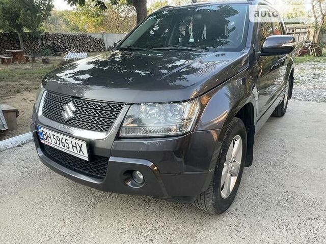 Сірий Сузукі Гранд Вітара, об'ємом двигуна 2.4 л та пробігом 136 тис. км за 9300 $, фото 57 на Automoto.ua